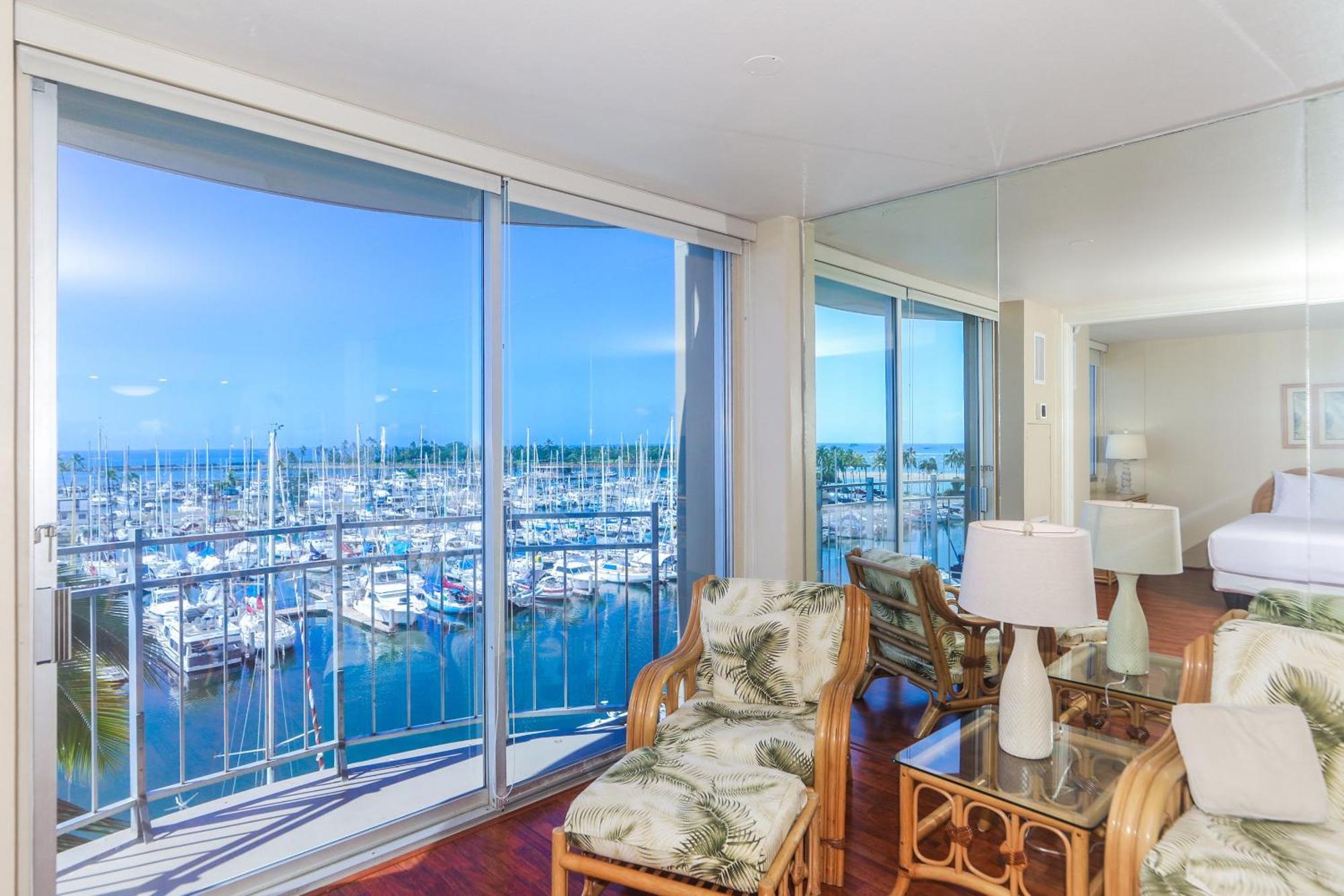 Ilikai Marina 682 Yacht Harbor View 1br * Honolulu