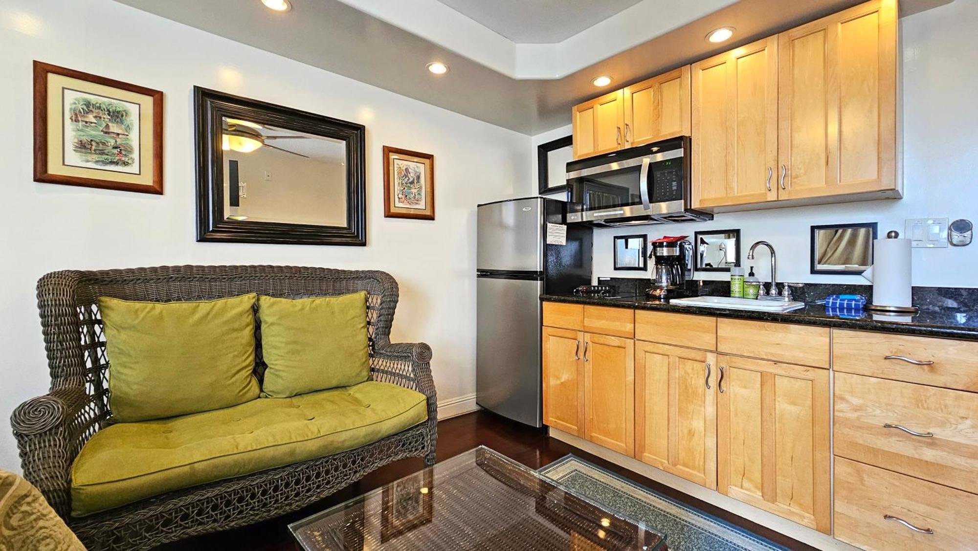 Waikiki Grand Official Site Apartment
