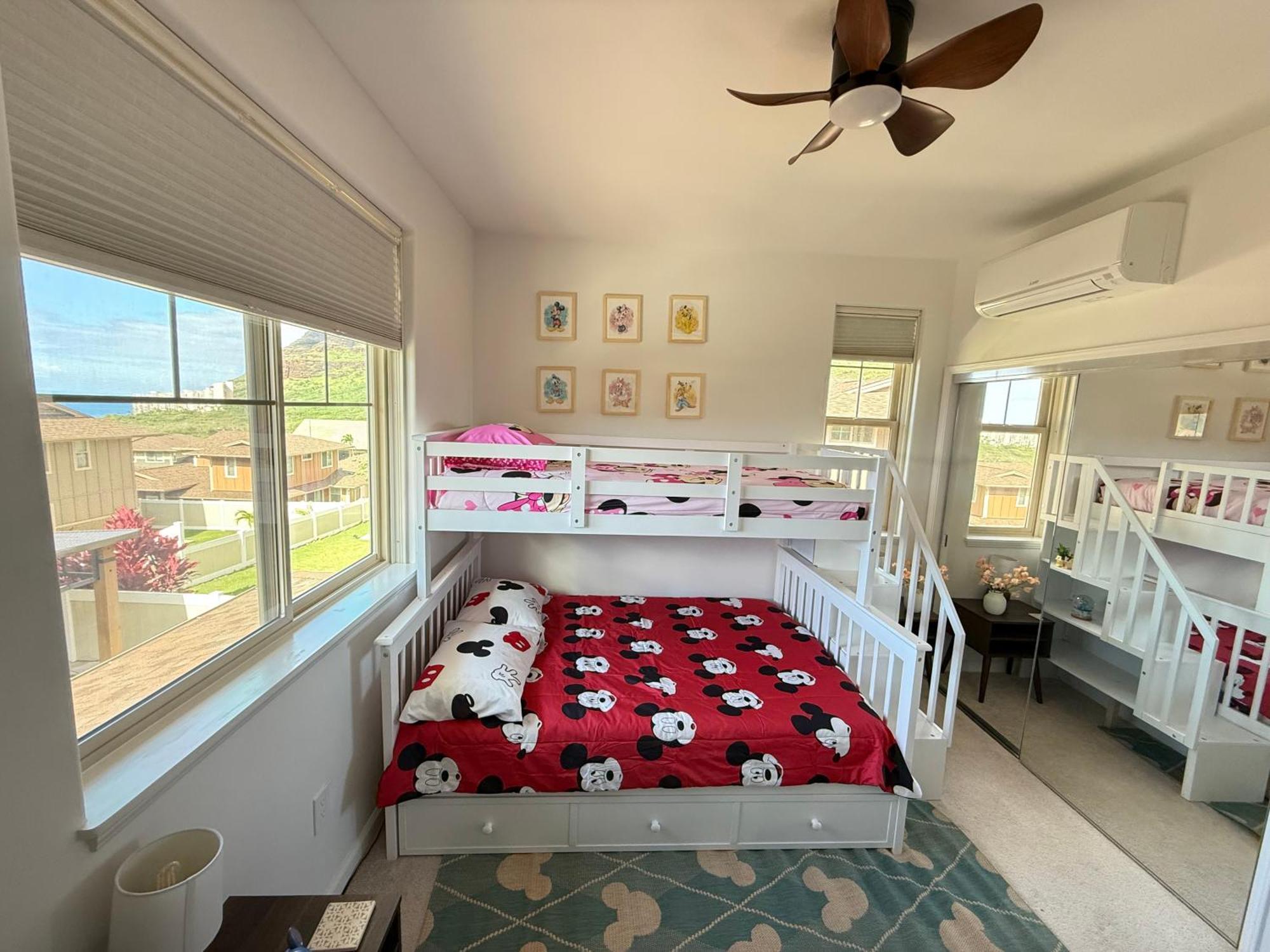 New 4 Bedroom With Ocean And Gorgeous Mountain Views In The Gated Community Of Mauna Olu Holiday home
