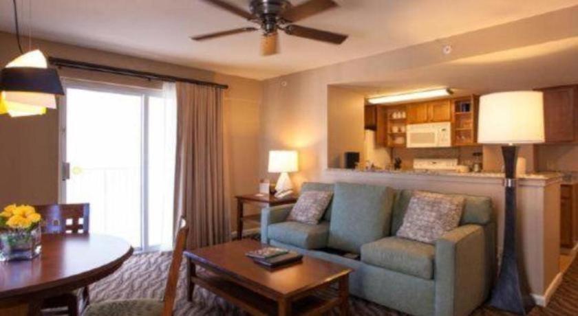 Hotel Club Wyndham At Waikiki Beach Walk Honolulu