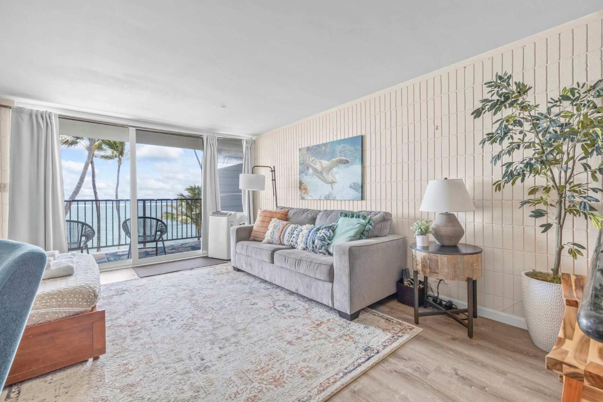 On With Ac Holiday home Laie
