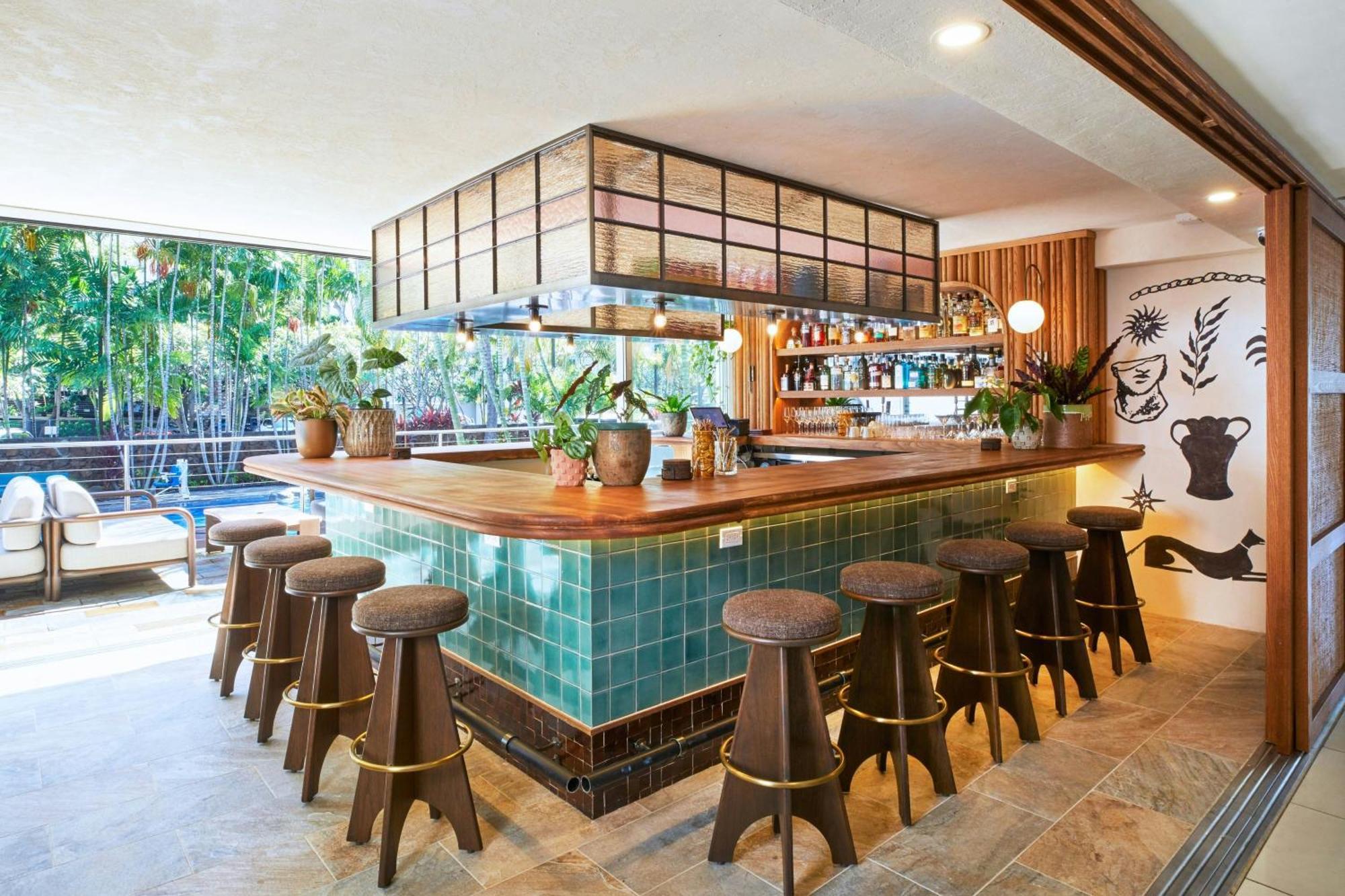 Courtyard By Marriott Waikiki 4*