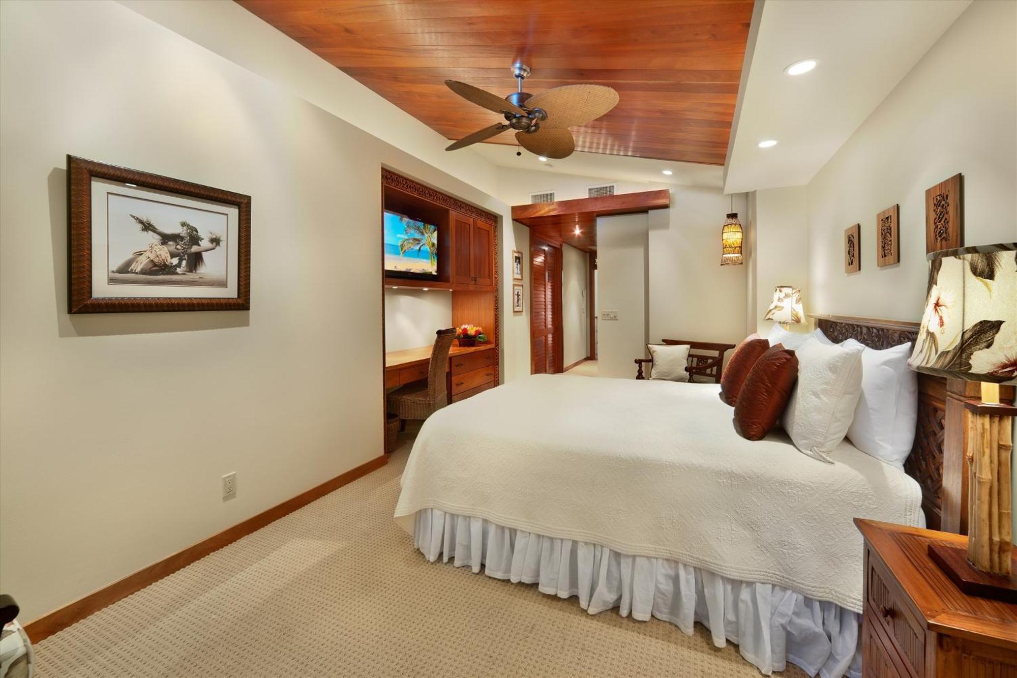 Iconic Oceanfront Estate In Wonderful Wailea, Maui! Holiday home