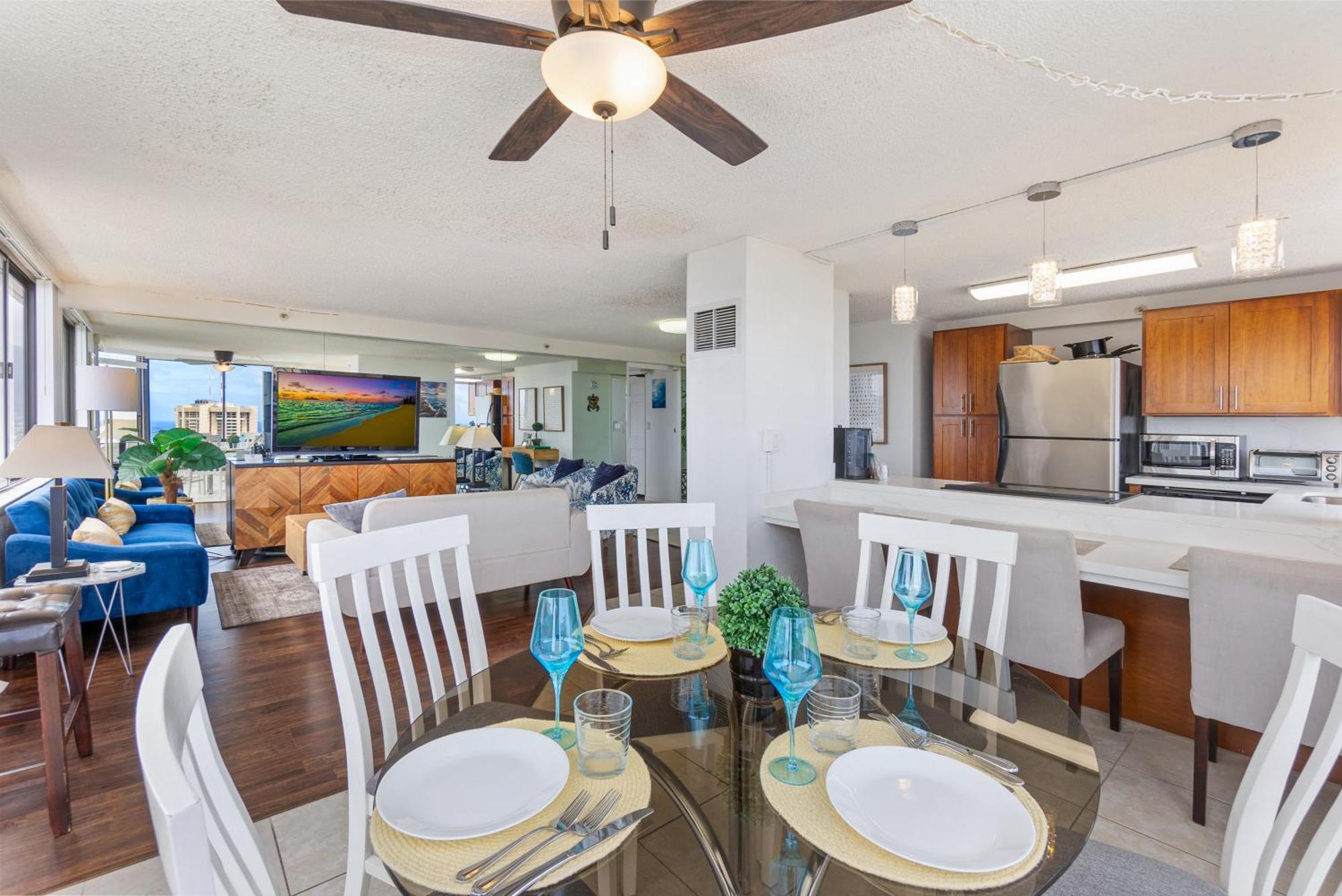 Apartment Hawaiian Monarch Penthouse 401 By Hawaii Ocean Club *