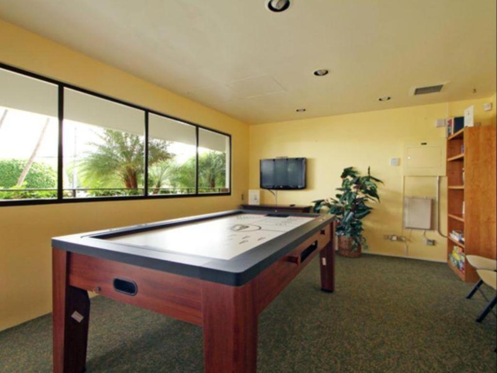 Wyndham Royal Sea Cliff Hotel 3*