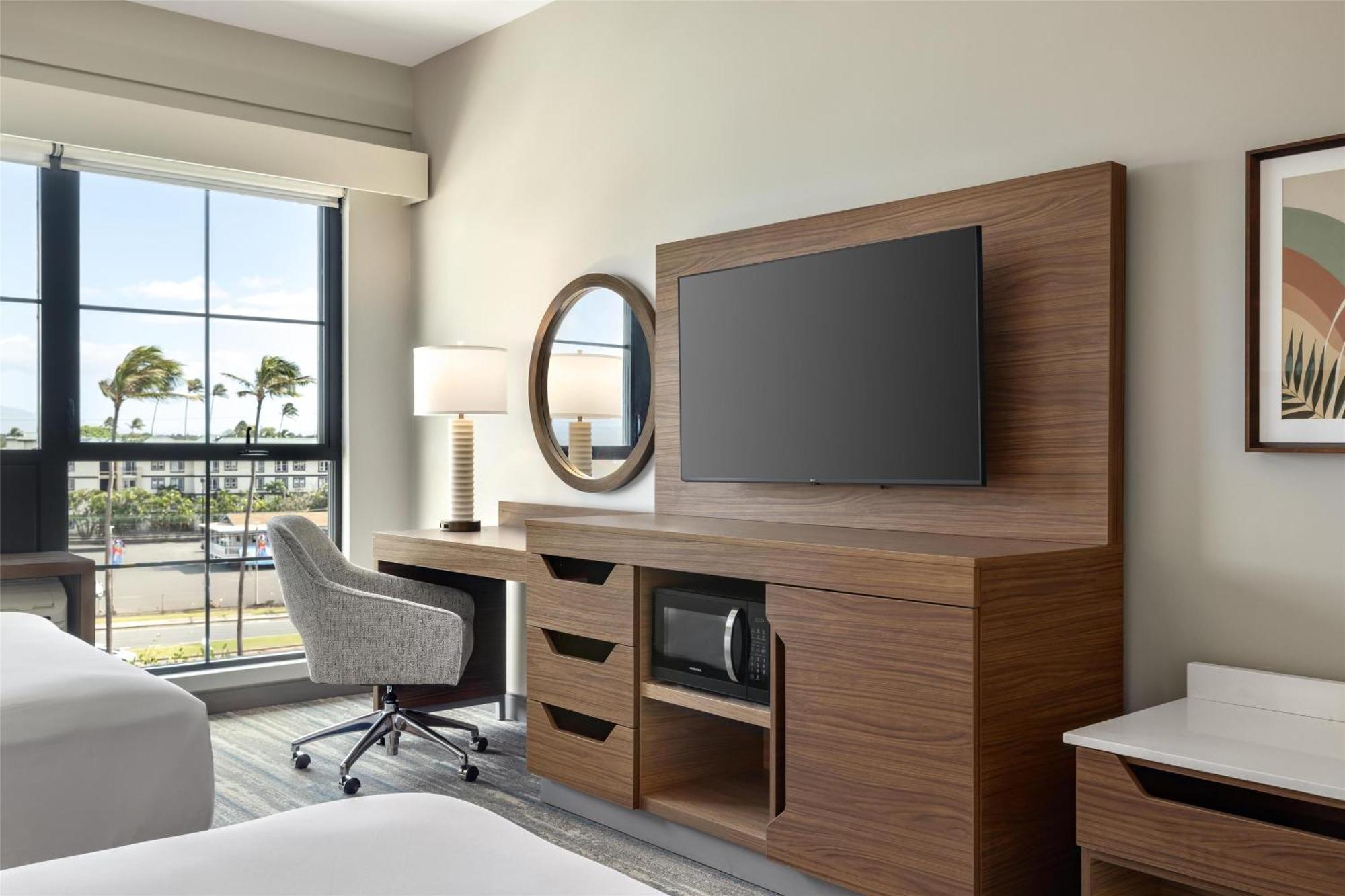 Hotel Hampton & Maui North Shore 3*