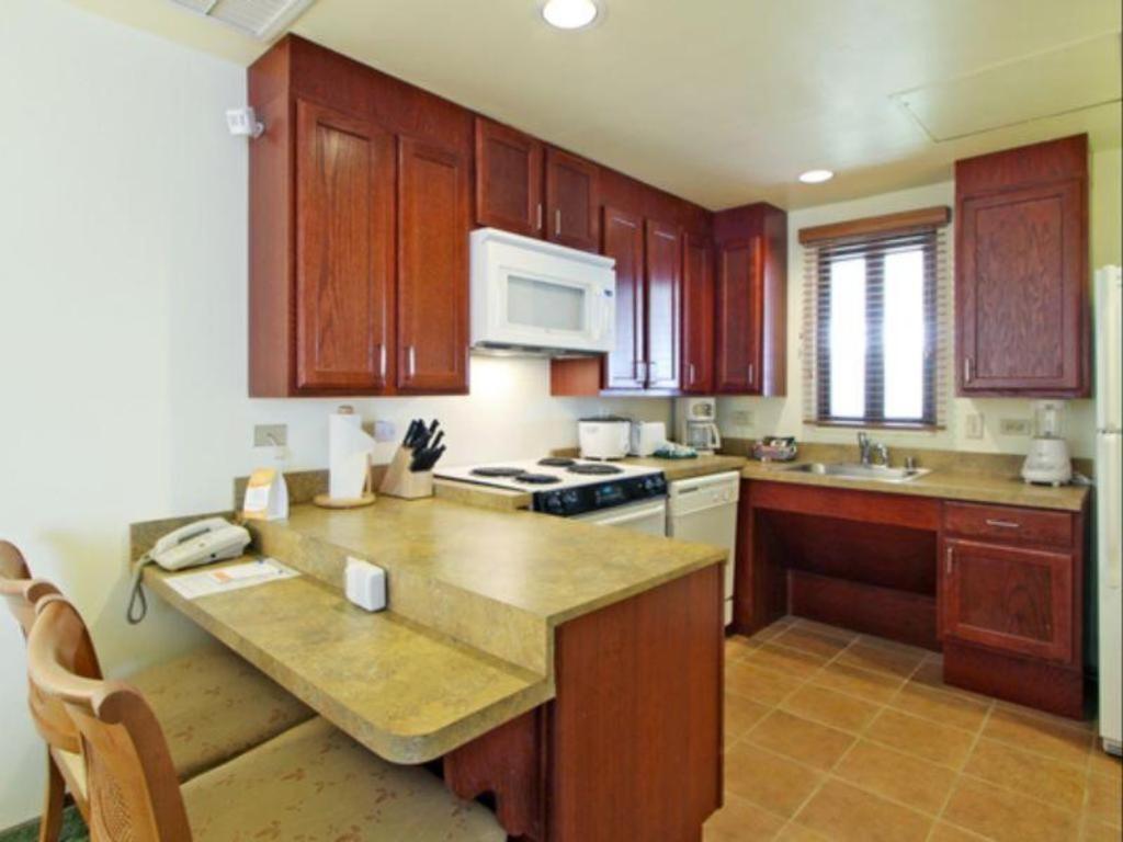 Hotel Wyndham Royal Sea Cliff 3*