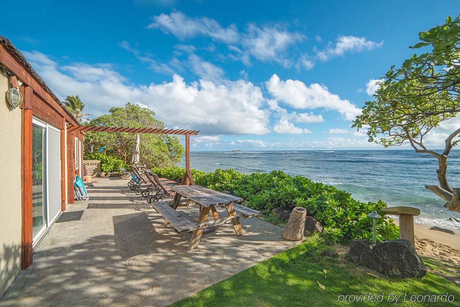 Tiki Moon Villa