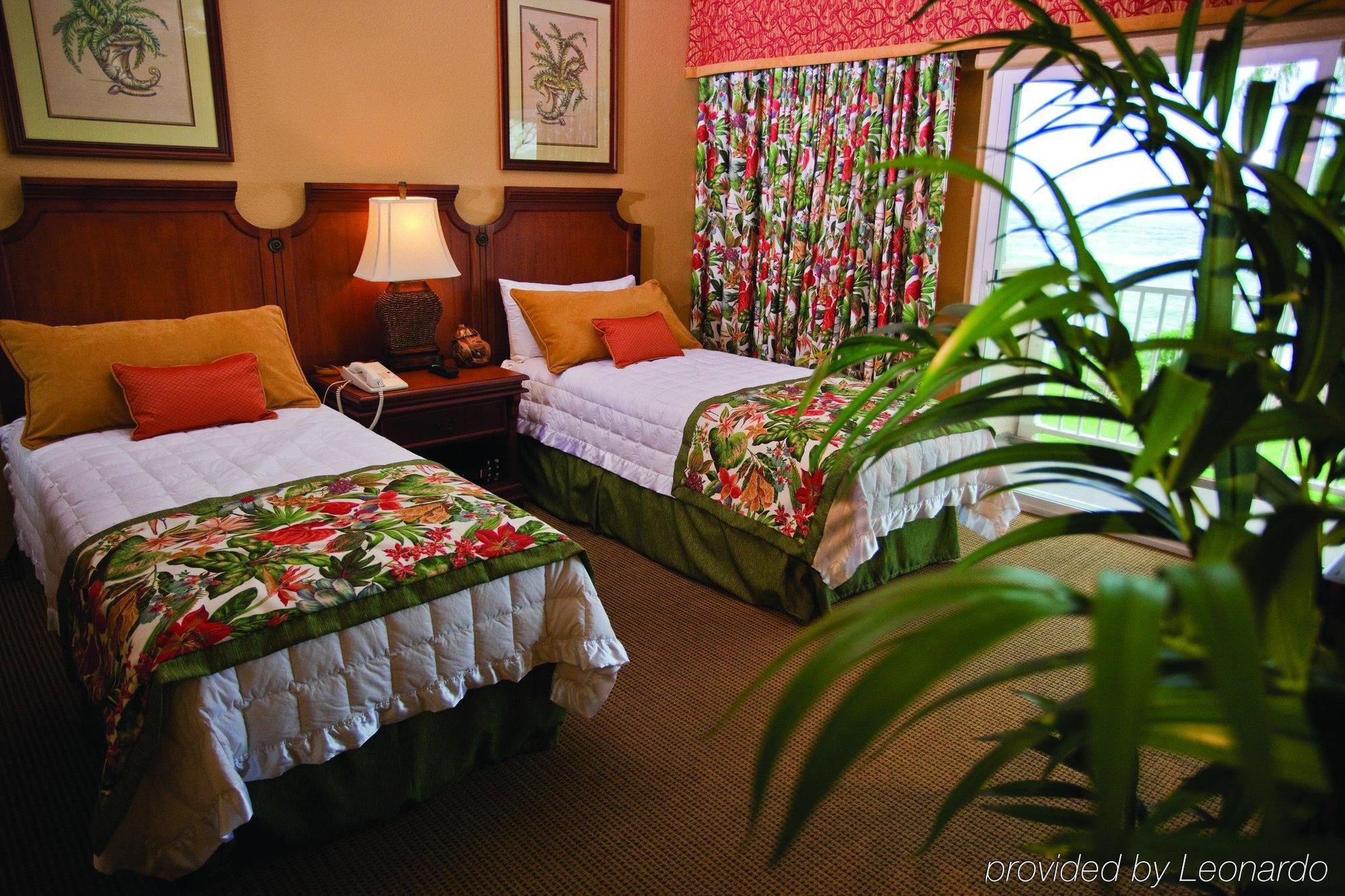 Kauai Coast At The Beach Boy 4*