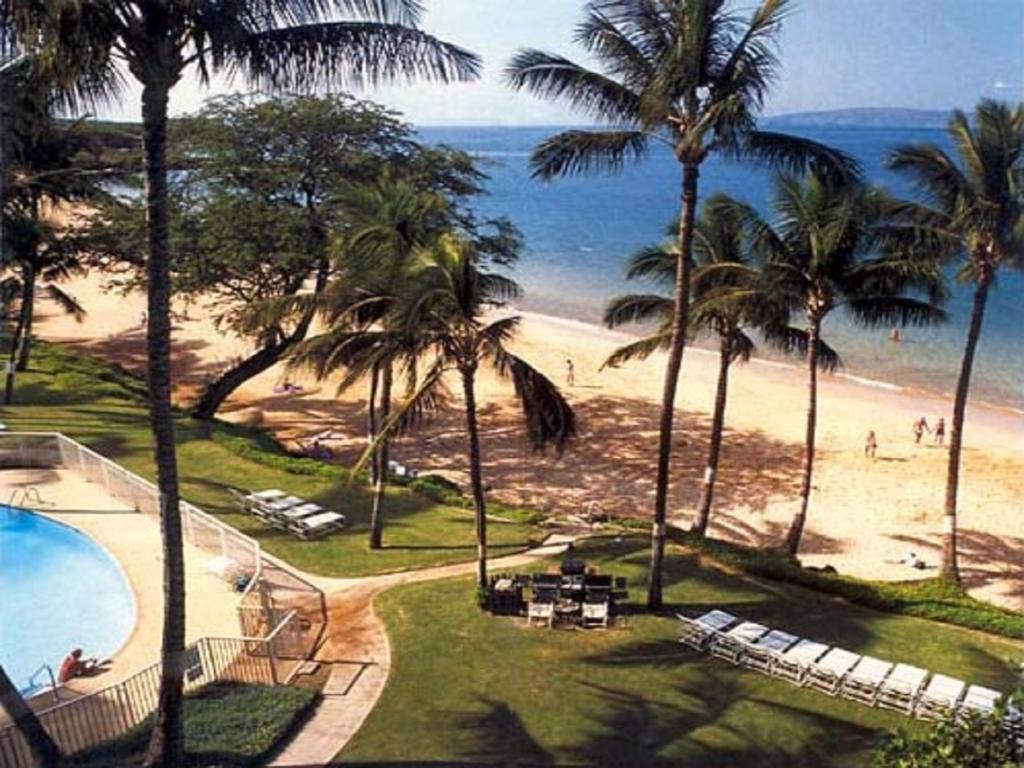 Resort The Hale Pau Hana 4*