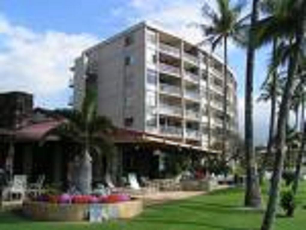The Hale Pau Hana Kihei