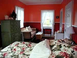 Aloha Happy Place Bed & Breakfast Volcano