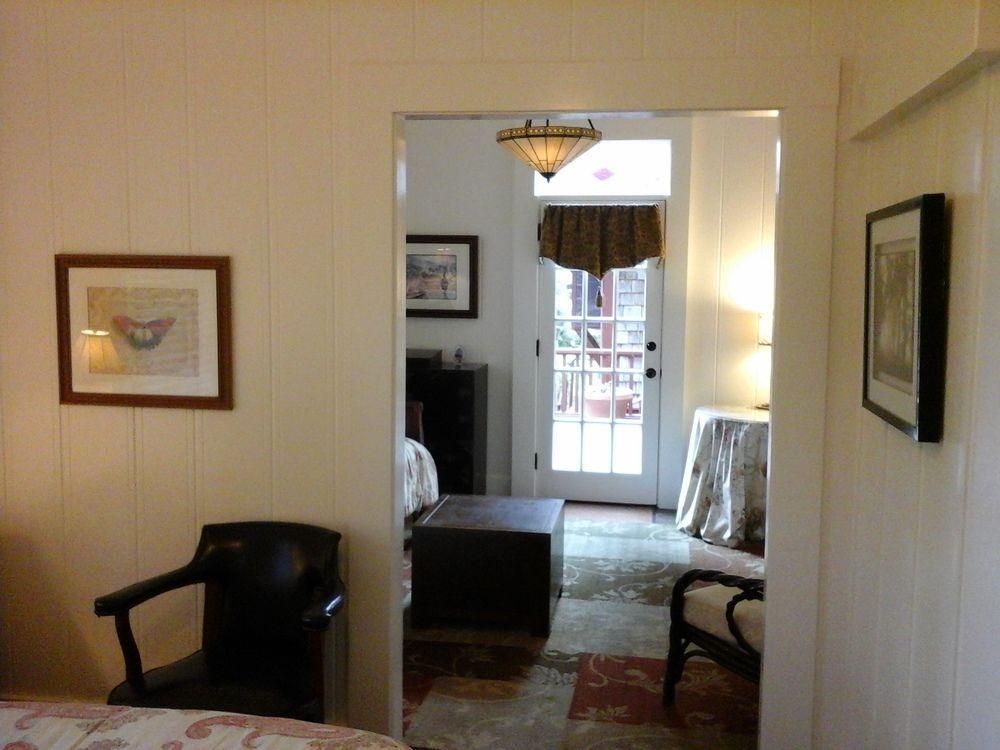 Volcano Village Estates Bed & Breakfast 3*