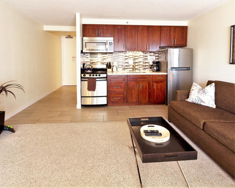 Apartment Waikiki Place At The Marine Surf Waikiki