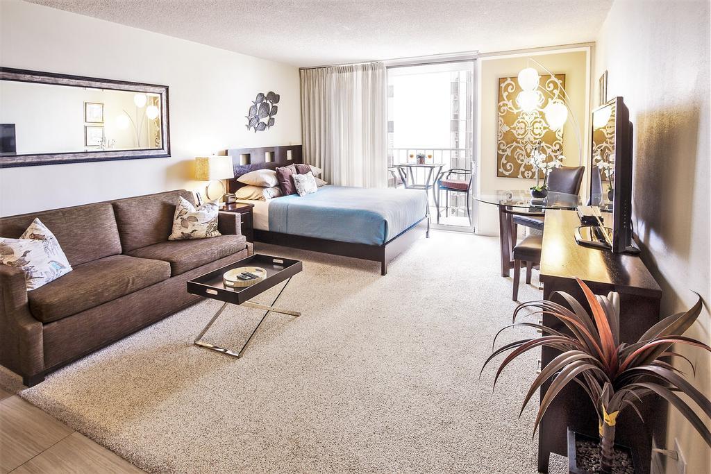 Apartment Waikiki Place At The Marine Surf Waikiki *