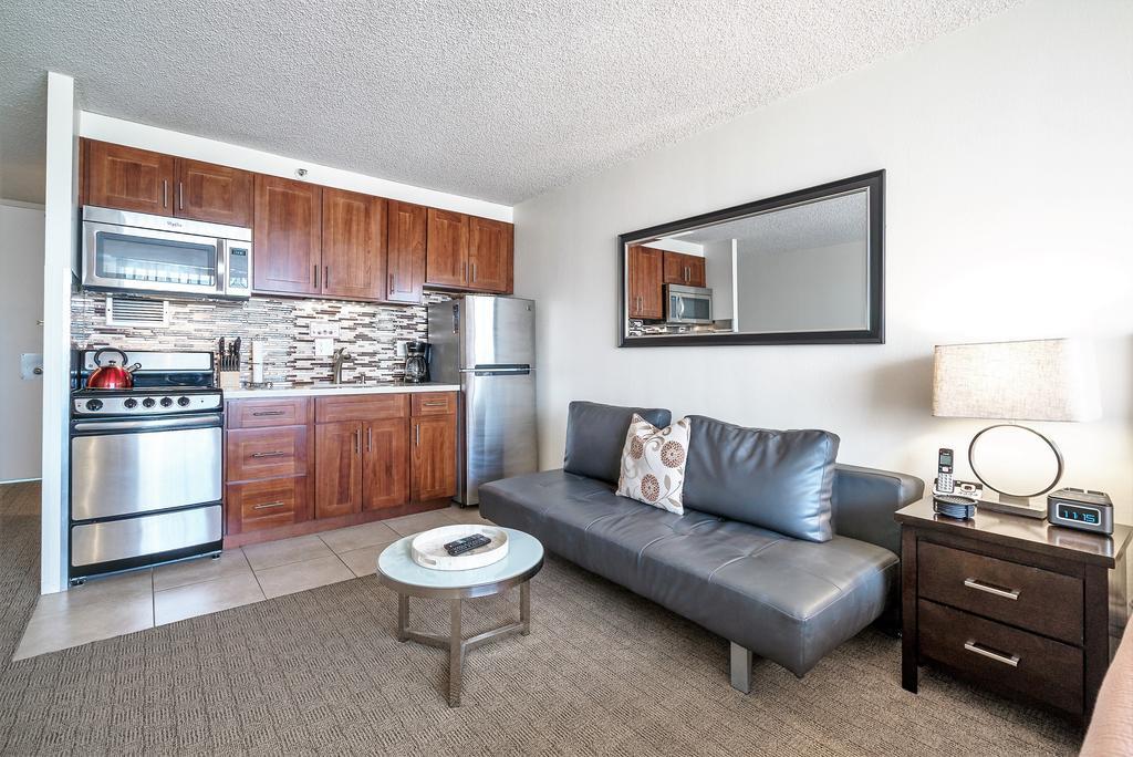 Apartment Waikiki Place At The Marine Surf Waikiki Honolulu