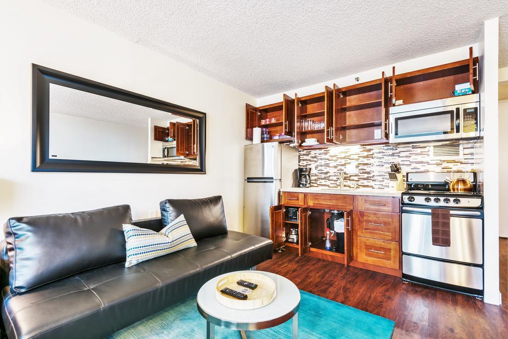 Apartment Waikiki Place At The Marine Surf Waikiki *