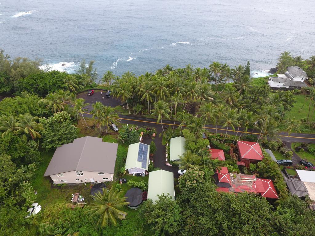 Oceanfront Near The Kalapana Lava Flows Kehena