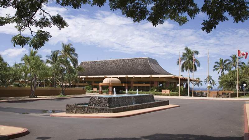 Makaha & Golf Club