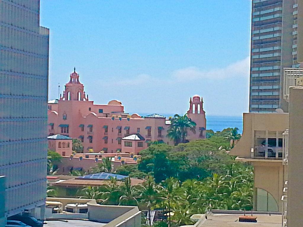 Waikiki Place At The Marine Surf Waikiki Apartment *