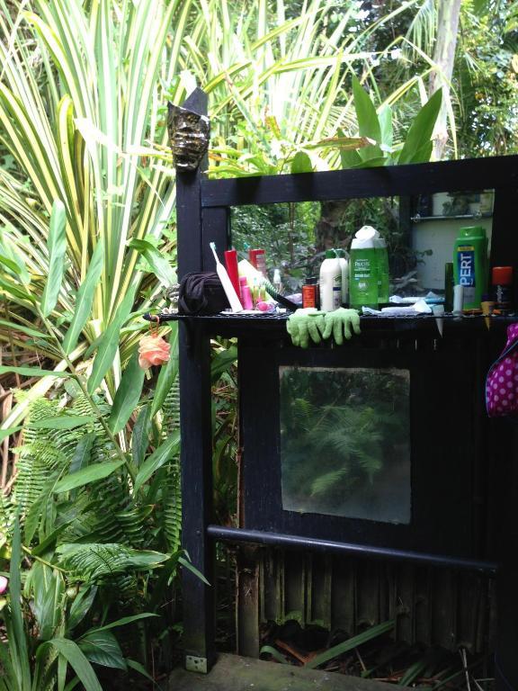 Lodge Hedonisia Hawaii Sustainable Community