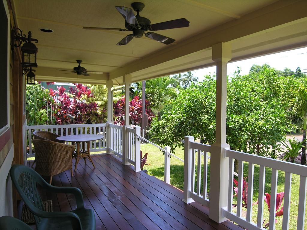 Tutu's Hanalei