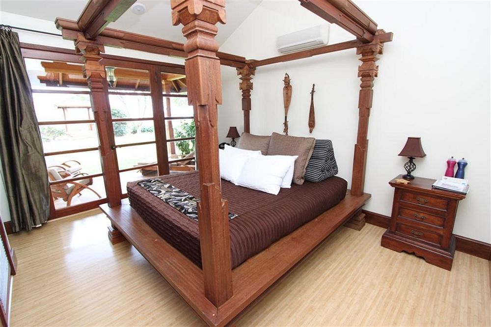 Ho'oilo House Bed & Breakfast Launiupoko