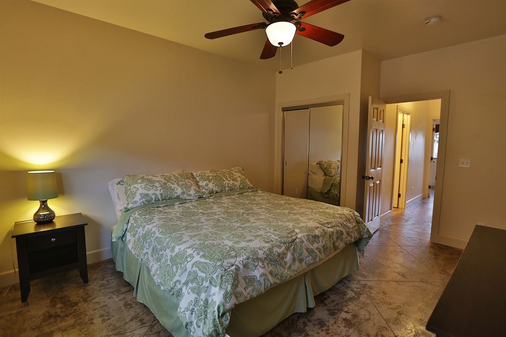 Hale Maluhia Hotel Oahu