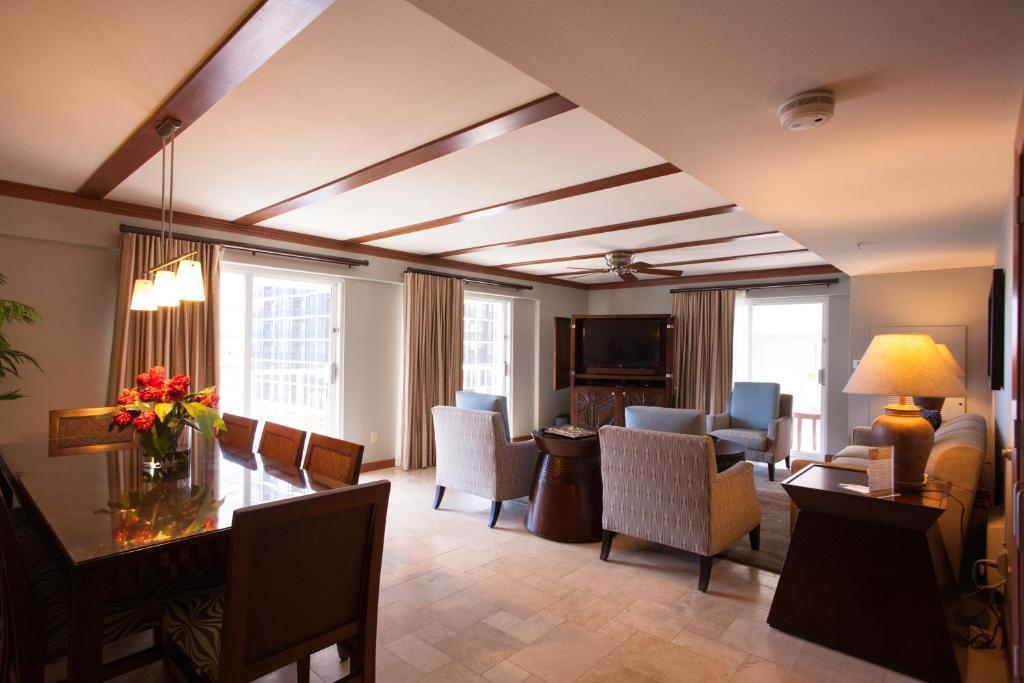 Club Wyndham At Waikiki Beach Walk Hotel Honolulu