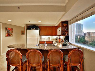 Ocean And City View Vacation At Luana Waikiki Apartment
