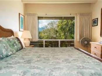 Aparthotel Castle At 3*