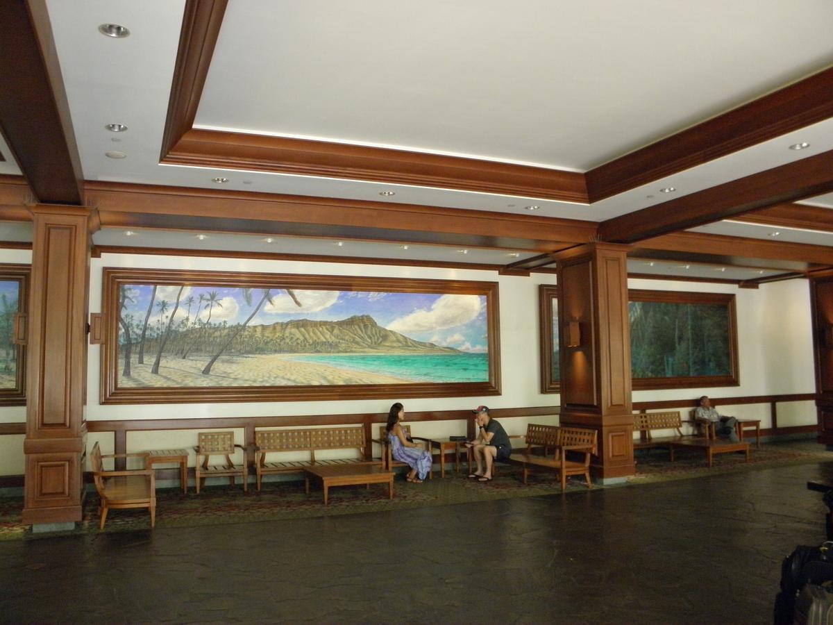 Waikiki Banyan Oasis With Partial Ocean View, 1-block To Beach, Free Parking Apartment Honolulu