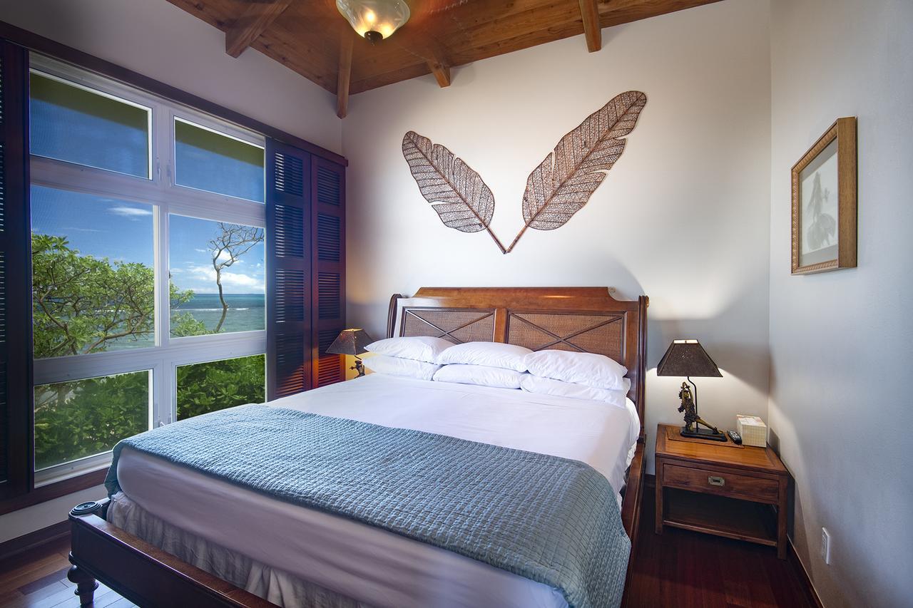 Tiki Moon Villa Oahu