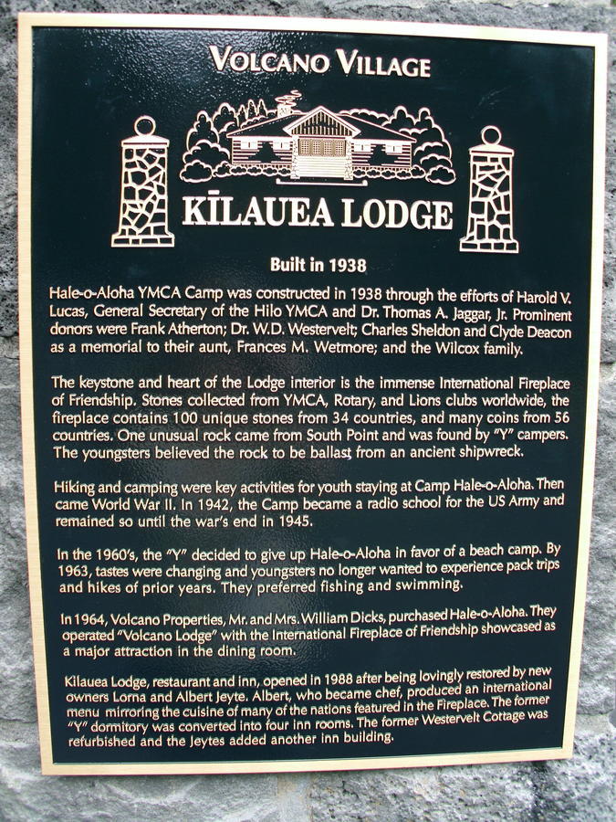 Kilauea And Restaurant 3*