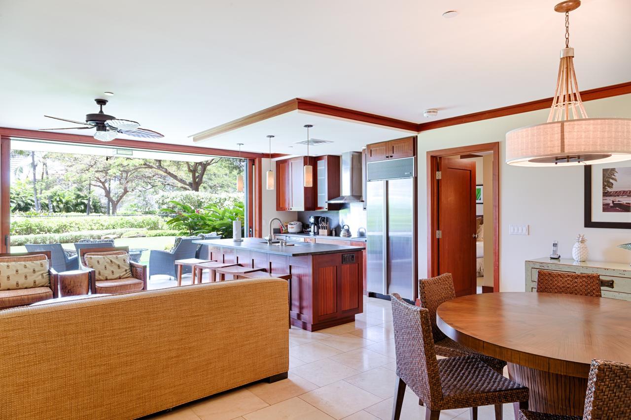 Popular Ground Floor With Extra Grassy Area - Tower At Ko Olina Kapolei