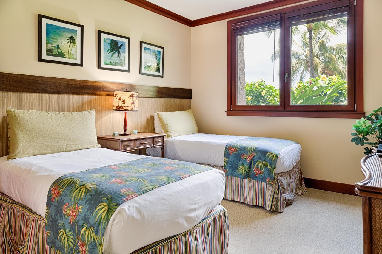 Popular Ground Floor With Extra Grassy Area - Tower At Ko Olina Villa *