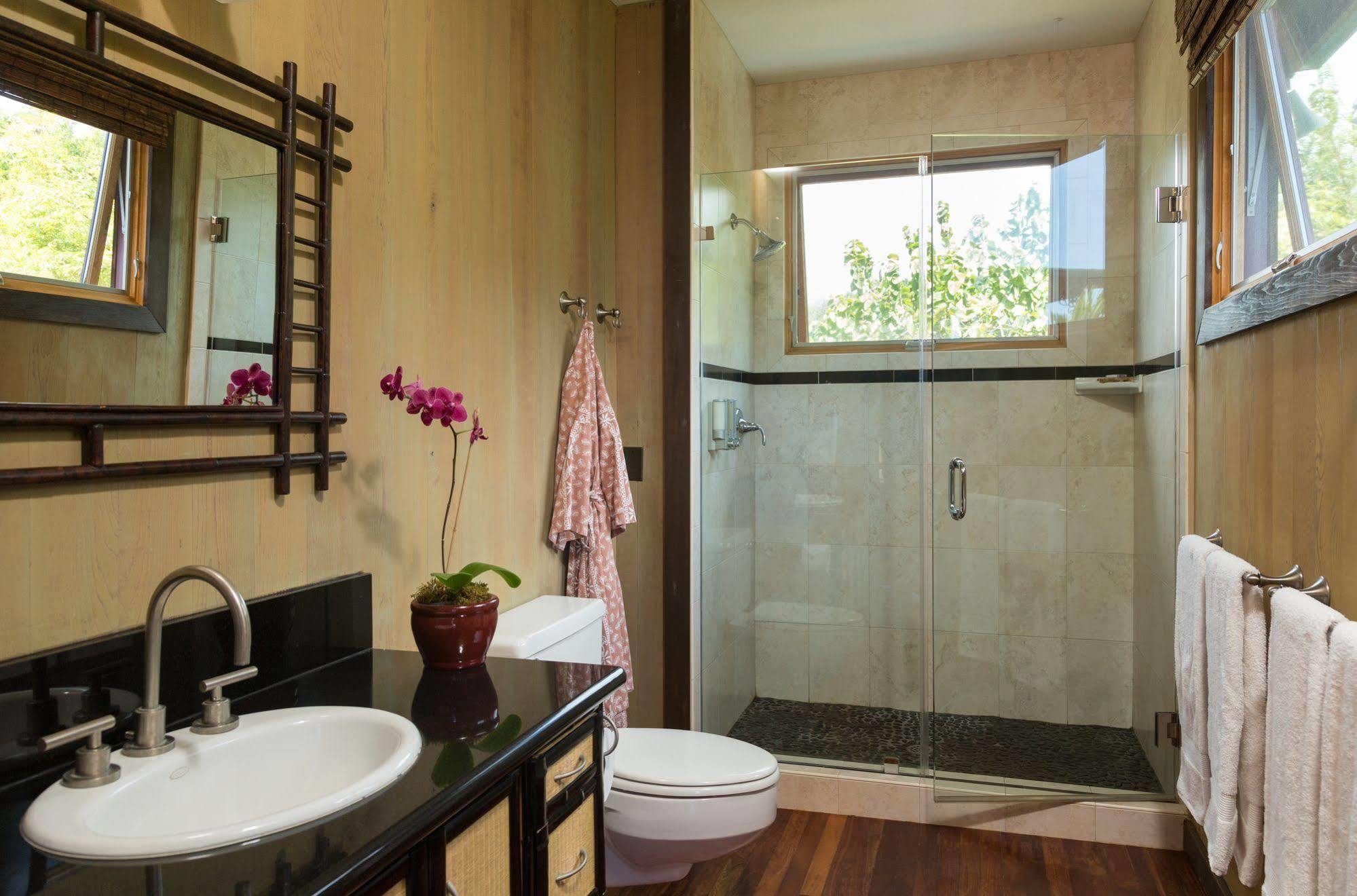 Inn Holualoa Inn Holualoa