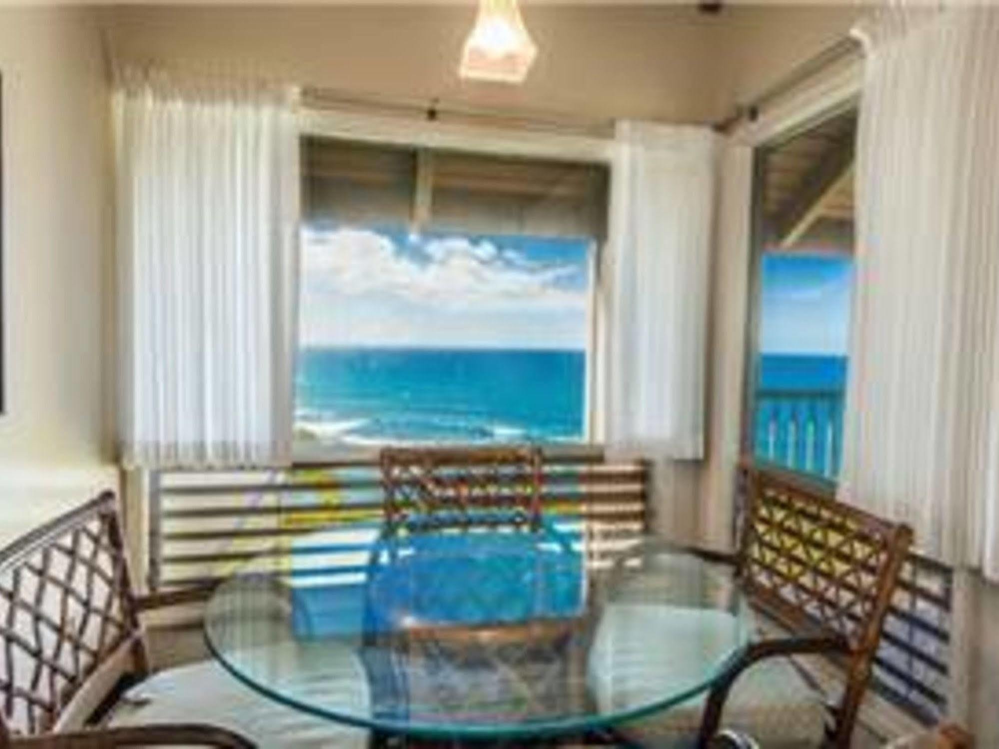 Pali Ke Kua By Oceanfront Realty Hotel