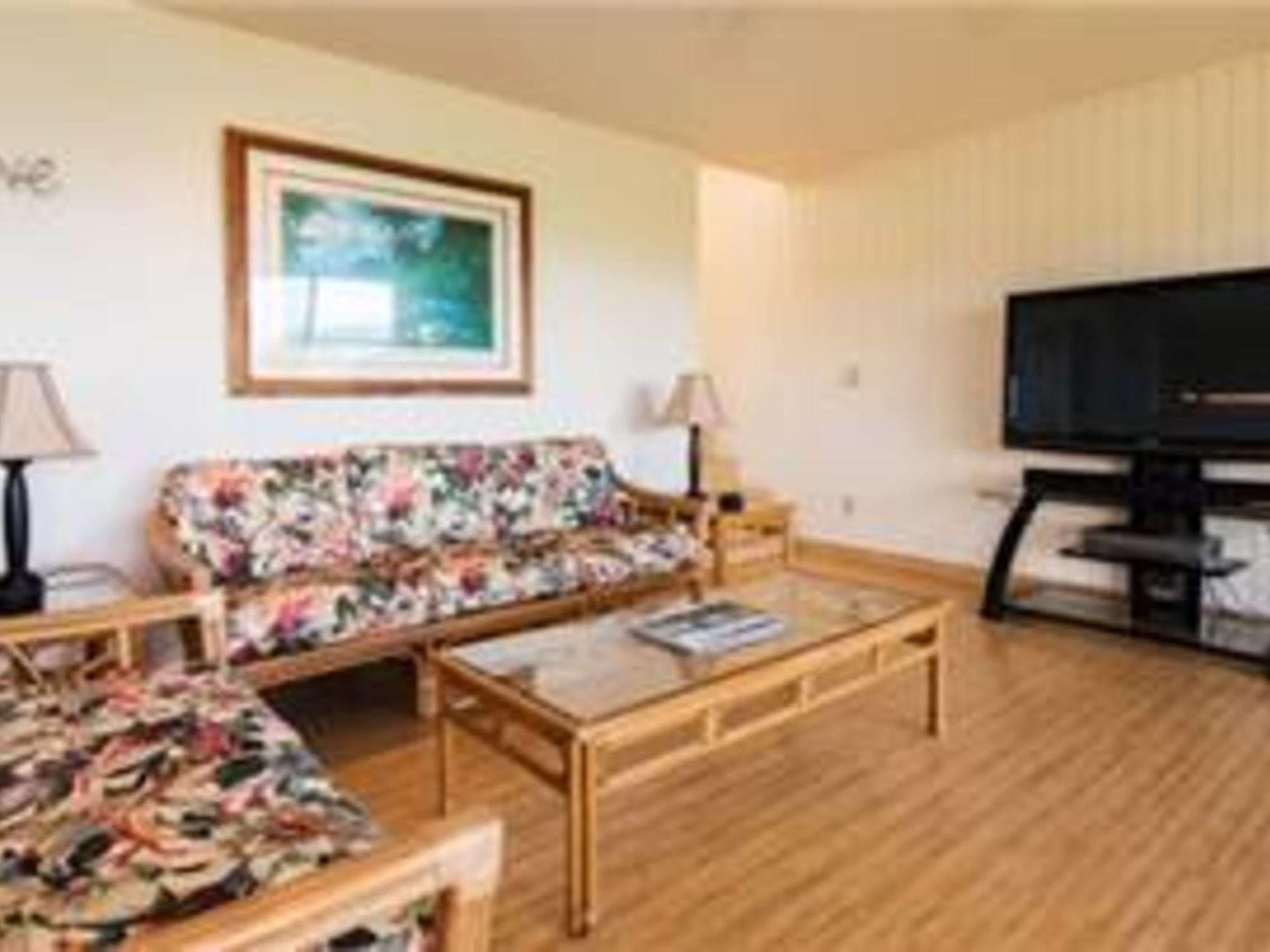 Pali Ke Kua By Oceanfront Realty Hotel 3*