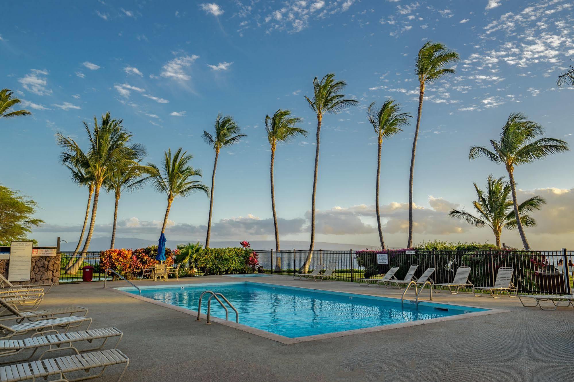 Castle At Moloka'i Shores 3*