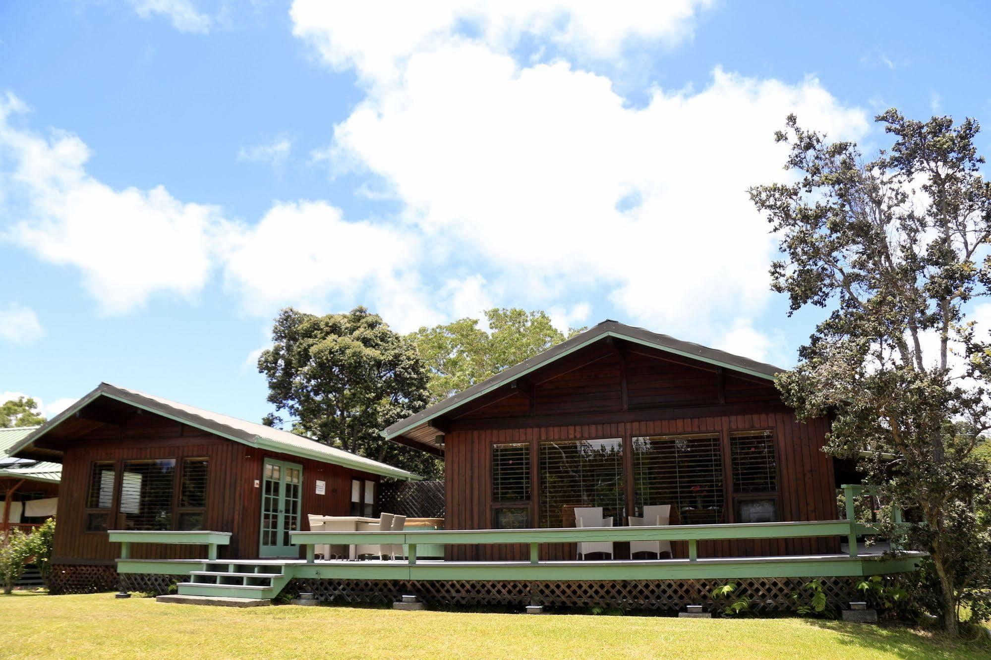 Kilauea And Restaurant Volcano