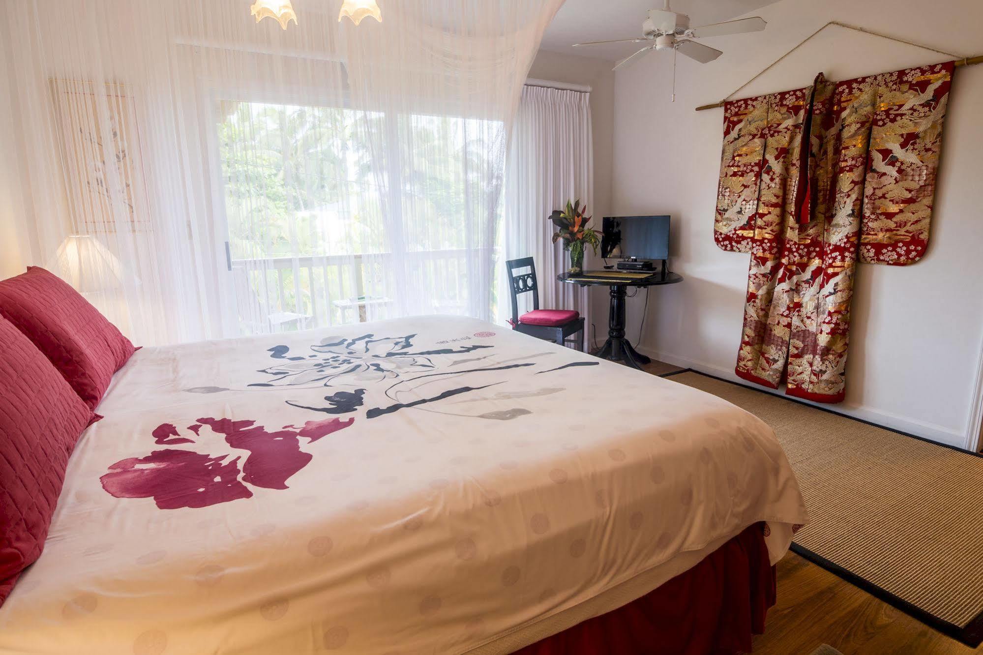 Hale Ho'o Maha Bed & Breakfast Hanalei