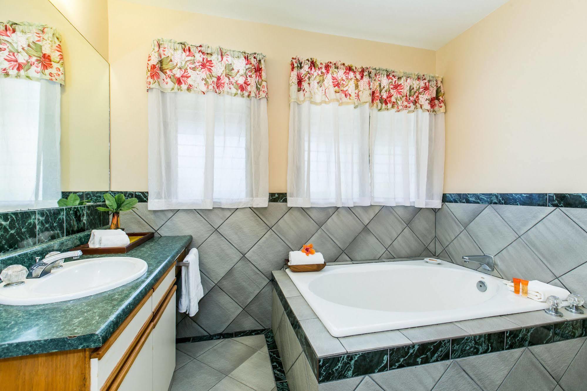 The Kauai (adults Only) 3*