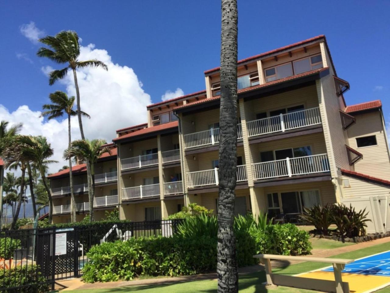 Kapaa Shores | Pristine *