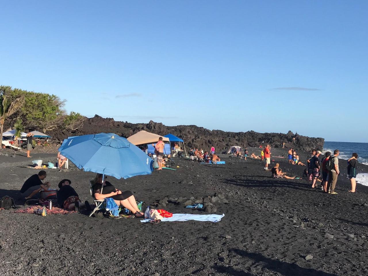 Oceanfront Near The Kalapana Lava Flows Kehena