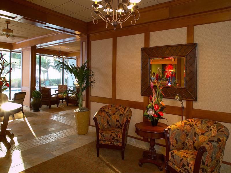 Shores * Lahaina