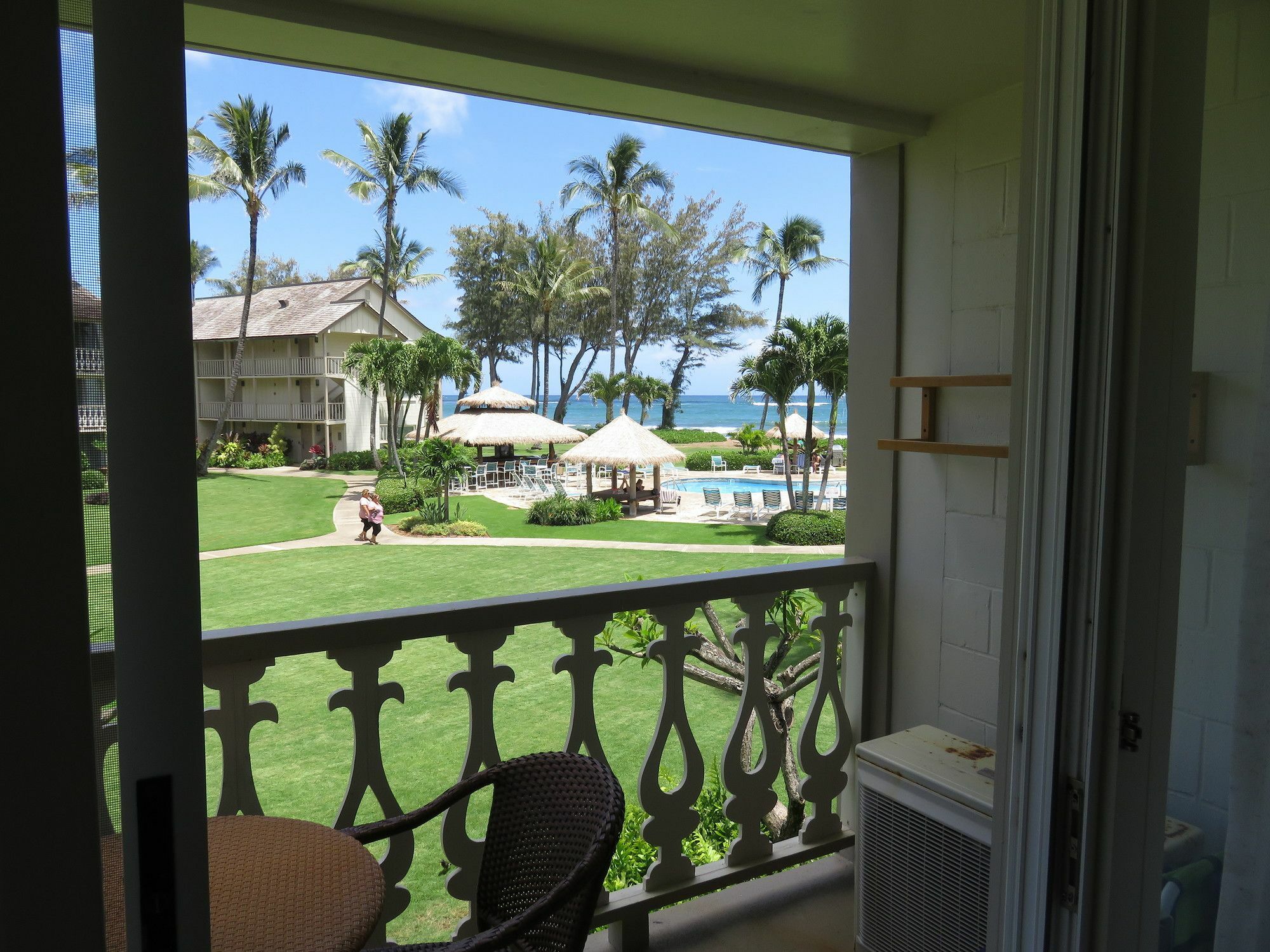 Kreller's Islander Getaway Hotel