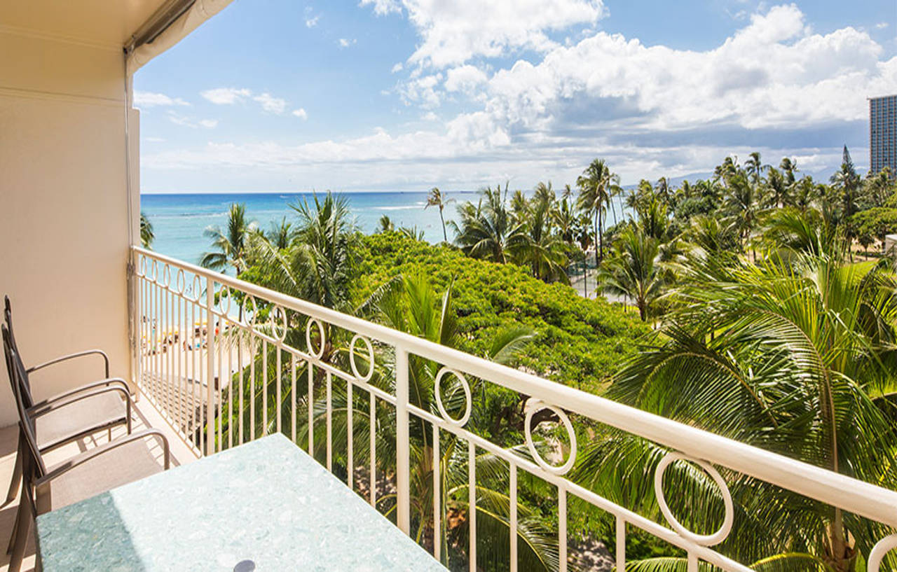 Aparthotel Castle Waikiki Shore 3*