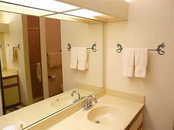 Aparthotel Hale Kamaole 3*