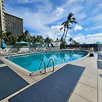 Ilikai Tower 1340 Lagoon View 1Br